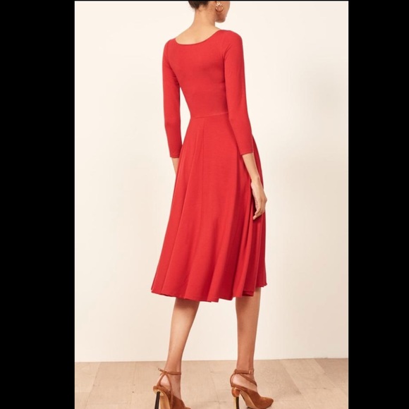 Reformation dress - Picture 2 of 8